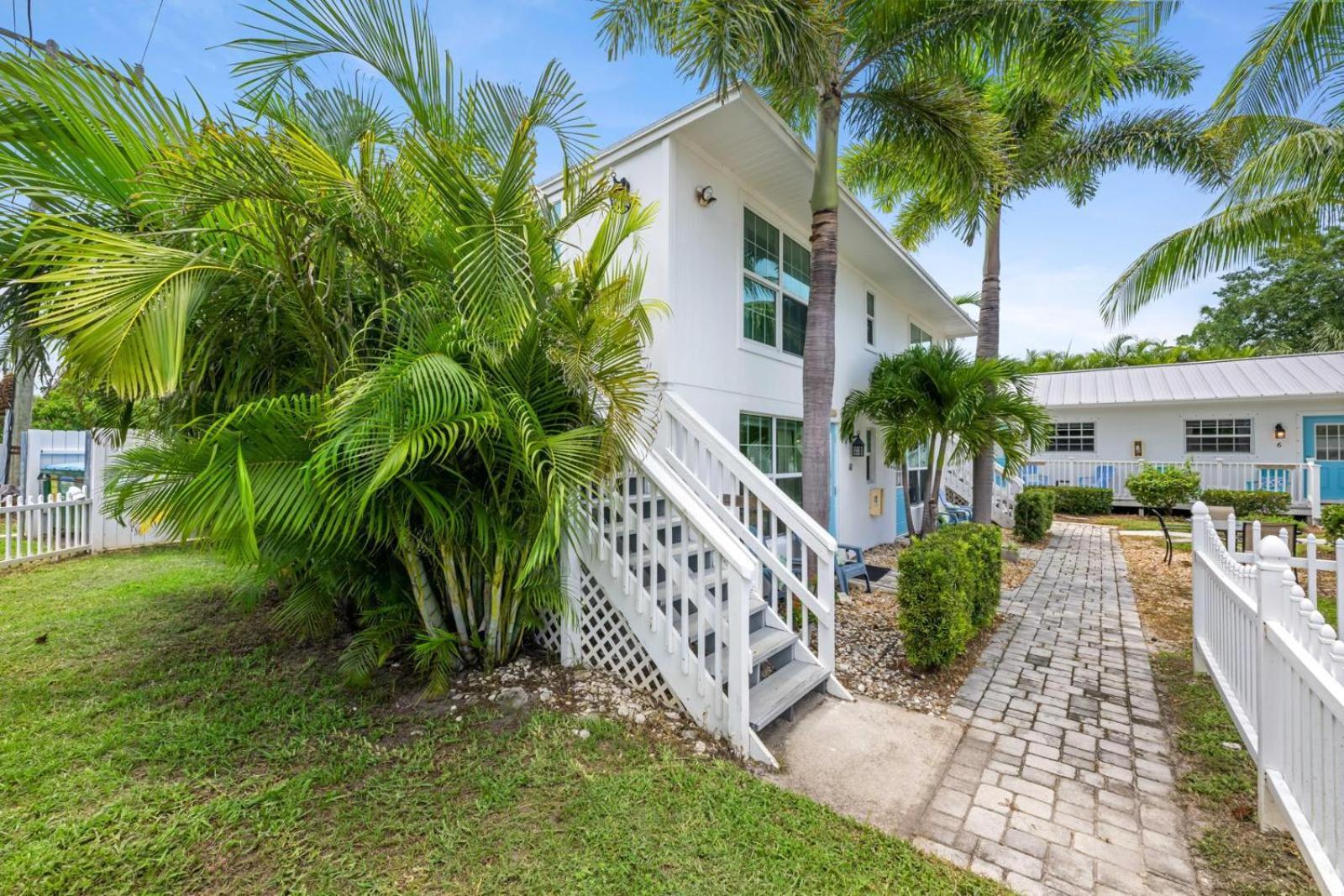 Seahorse Beach Bungalows Fort Pierce Bagian luar foto